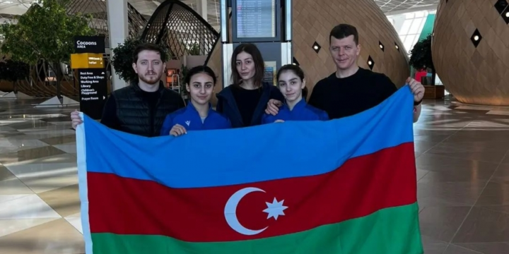 Bədii gimnastlarımız Bolqarıstana yollanıblar