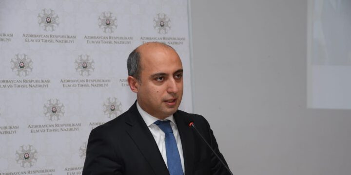 Emin Əmrullayev: Qəbul qaydalarında dəyişikliyə ehtiyac var
