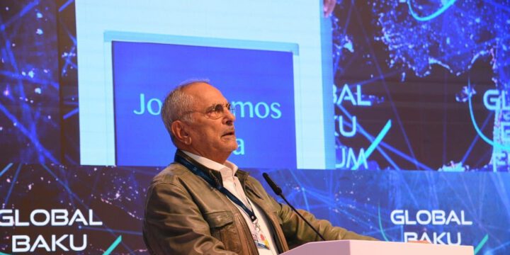 X Qlobal Bakı Forumu işini panel iclaslarla davam etdirib