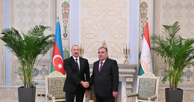 President Ilham Aliyev held one-on-one meeting with President of Tajikistan Emomali Rahmon