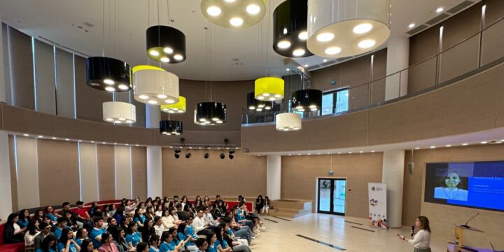 “MEDİAlab” layihəsi çərçivəsində ali təhsil müəssisələrinin tələbələri üçün seminar keçirilib