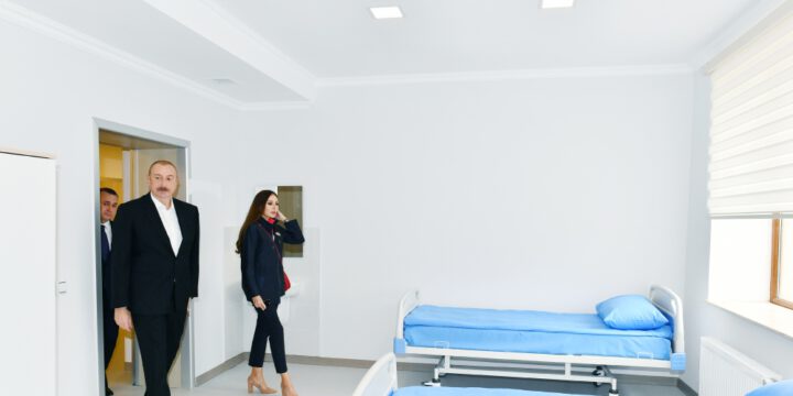 President Ilham Aliyev viewed conditions created at Maternity Home and Children’s Polyclinic of Salyan District Central Hospital