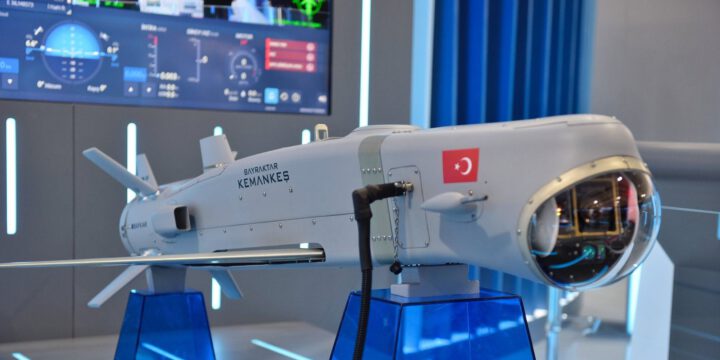 Baykar şirkətinin istehsal etdiyi KEMANKEŞ raketi ilk dəfə TEKNOFEST-də nümayiş etdirilib