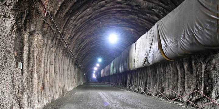 Azərbaycanda dünyanın ən uzun tunellərindən biri inşa olunur