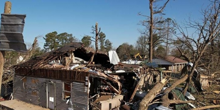 Major storm system leaves at least 30 dead in the South and Midwest