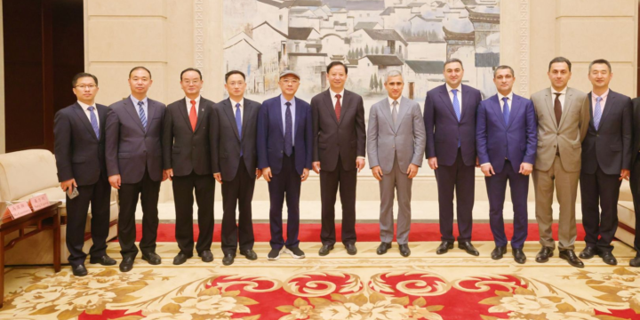 Çindəki “Azərbaycan mədəniyyətinə pəncərə” pavilyonu ziyarətçi axını ilə seçilir