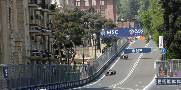 F2 PRACTICE: Bearman leads fast-starting rookies in opening Baku session