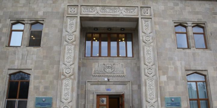 Ombudsman: Azərbaycanın sülh çağırışlarına məhəl qoymayan Ermənistan hərbi təxribatlara davam edir