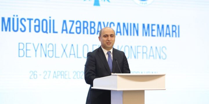 Emin Əmrullayev: Azəbaycanda ali təhsilli şəxslərin sayı əhalinin 40 faizdən çoxunu təşkil edəcək