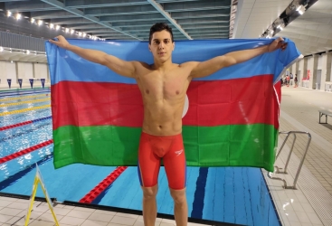 Paraüzgüçümüz Vəli İsrafilov dünya seriyası yarışında gümüş medal qazanıb