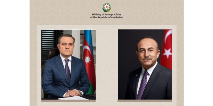 Azerbaijani, Turkish FMs hold phone talk