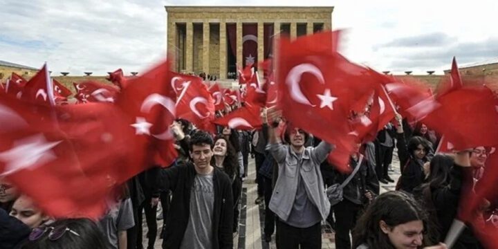 Türkiyədə Atatürkü Anma, Gənclik və İdman bayramı coşqu ilə qeyd edilib