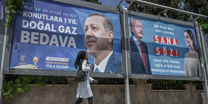 Sabah Türkiyədə prezident seçkilərinin ikinci turu keçiriləcək