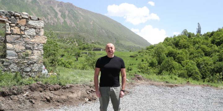 Kəlbəcər rayonunun Zallar kəndinin təməli qoyulub