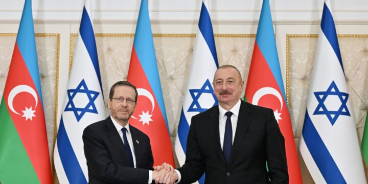 Azərbaycan və İsrail prezidentləri mətbuata bəyanatlarla çıxış ediblər