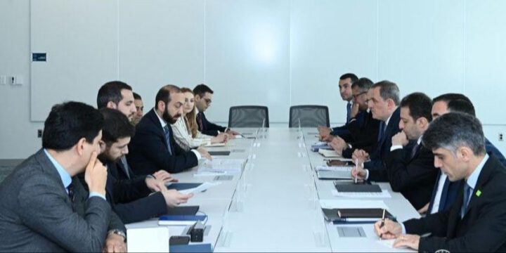 Azərbaycan və Ermənistan xarici işlər nazirləri arasında danışıqların yekun raundu başlayıb