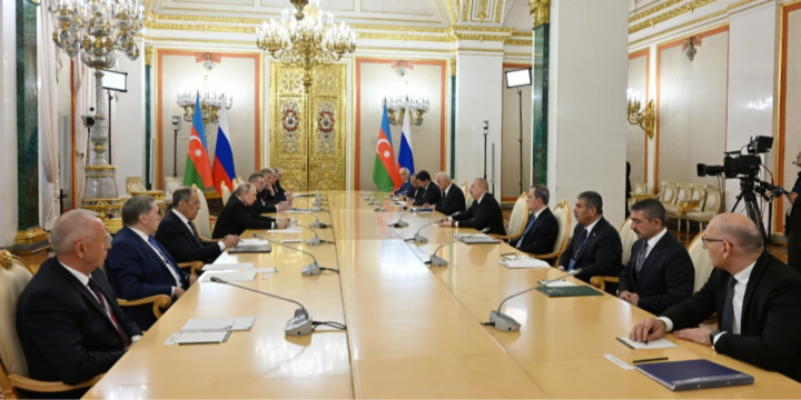Moskvada Prezident İlham Əliyevin Prezident Vladimir Putinlə görüşü olub
