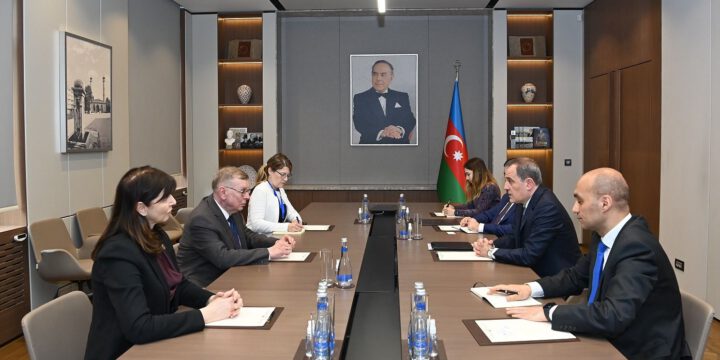 Ceyhun Bayramov BMT Baş katibinin köməkçisi ilə görüşüb