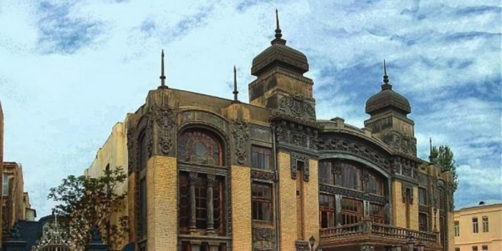 Məşhur italyan opera müğənnisi Opera və Balet Teatrında ustad dərsi keçir