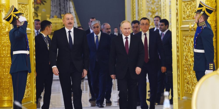 Prezident İlham Əliyev Moskvada Ali Avrasiya İqtisadi Şurasının geniş tərkibdə iclasında iştirak edib