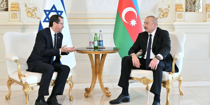 Azerbaijani and Israeli Presidents held one-on-one meeting