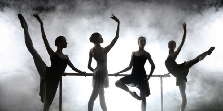 İfaçılıq imtahanı klassik, milli və modern rəqslər üzrə eyni meyarlarla qiymətləndirilir