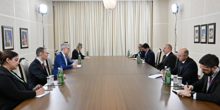 Azərbaycan Prezidenti İlham Əliyev ABŞ Dövlət katibinin enerji ehtiyatları üzrə köməkçisini qəbul edib