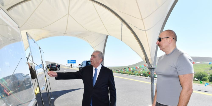 Füzuli-Hadrut avtomobil yolunun açılışı olub