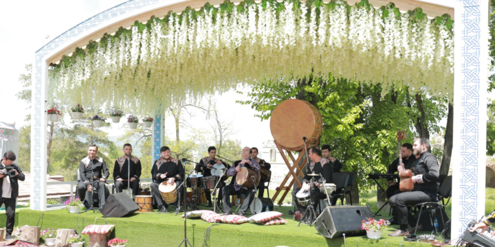 “Xarıbülbül” Beynəlxalq Musiqi Festivalının sonuncu günü maraqlı təqdimatlarla yadda qalıb 