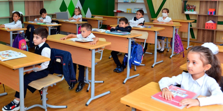 Birinci siniflərin məktəb seçiminə başlanılır