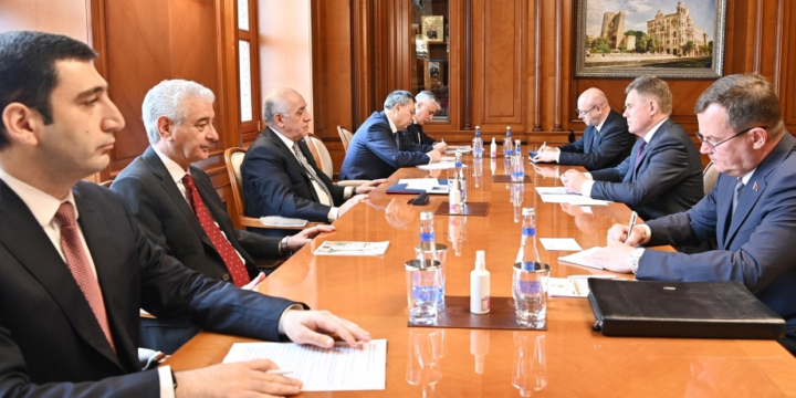 Azerbaijani PM meets with Belarusian Deputy PM