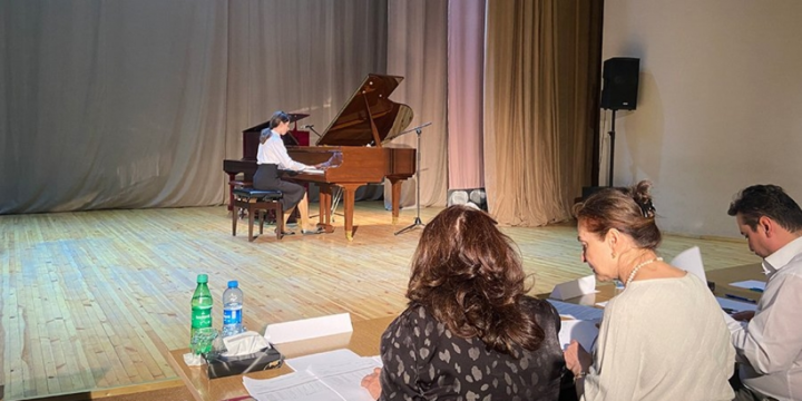 Uşaq İncəsənət Festivalı: Bakı şəhəri üzrə 750-dək iştirakçı məharətini göstərib