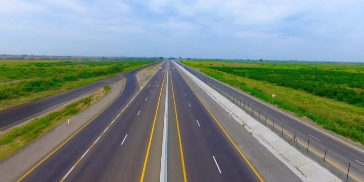 Azərbaycanda ilk ödənişli avtomobil yolunun tikintisi ilin sonunda yekunlaşacaq