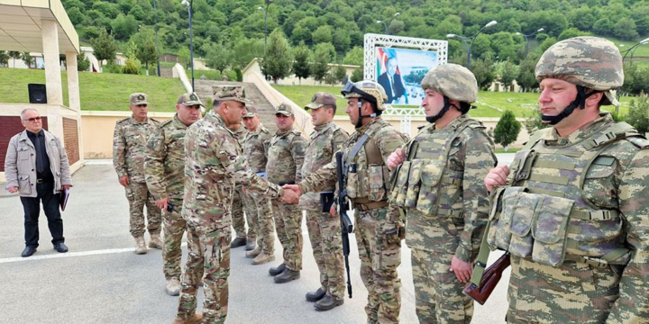 Hərbi vəzifəlilərin təlim toplanışı davam edir 