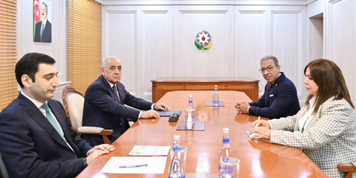 Azerbaijani PM meets with IPU President