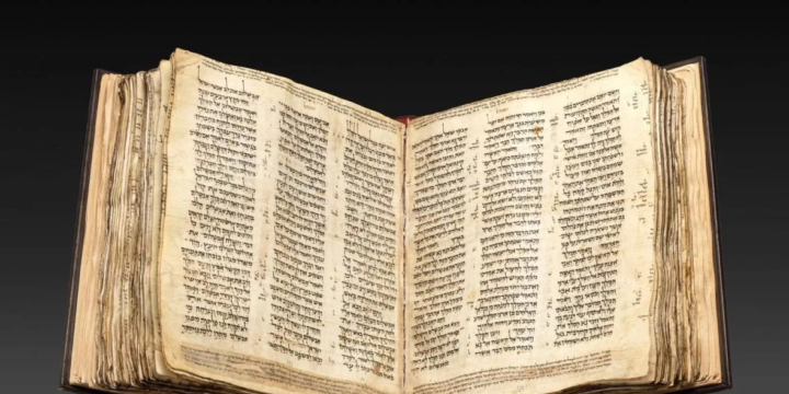 Mindən çox yaşı olan İncil Nyu-Yorkda hərracda 38,1 milyon dollara satılıb