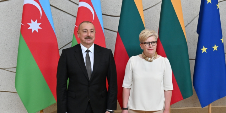 Vilnüsdə Prezident İlham Əliyevin Litvanın Baş naziri İnqrida Şimonite ilə görüşü olub