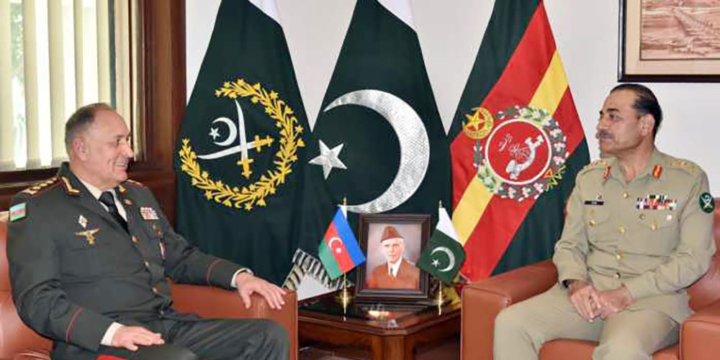 Kərim Vəliyev Pakistan Silahlı Qüvvələrinin Quru Qoşunları komandanı ilə görüşüb