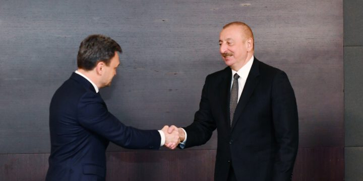 President of Azerbaijan Ilham Aliyev met with Prime Minister of Moldova in Chișinău
