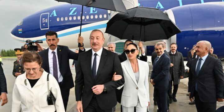 Azərbaycan Prezidenti İlham Əliyev və Birinci xanım Mehriban Əliyeva Türkiyəyə işgüzar səfər ediblər