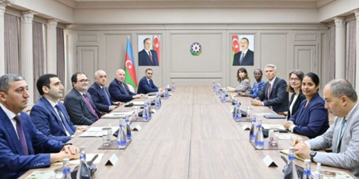 Baş nazir Əli Əsədov Dünya Bankının nümayəndə heyəti ilə görüşüb