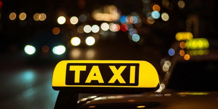 Taksi ilə sərnişindaşımalarına buraxılış vəsiqəsinin verilməsi üçün 125 manat tələb olunur
