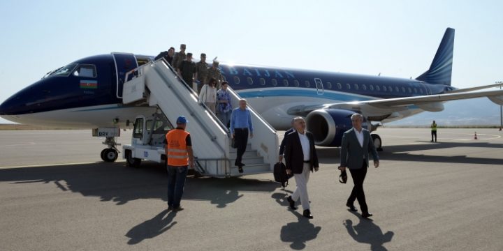 Xarici diplomatlar Laçın şəhərinə yola düşüblər