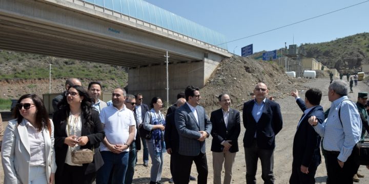 Xarici diplomatlar Azərbaycan-Ermənistan sərhədində