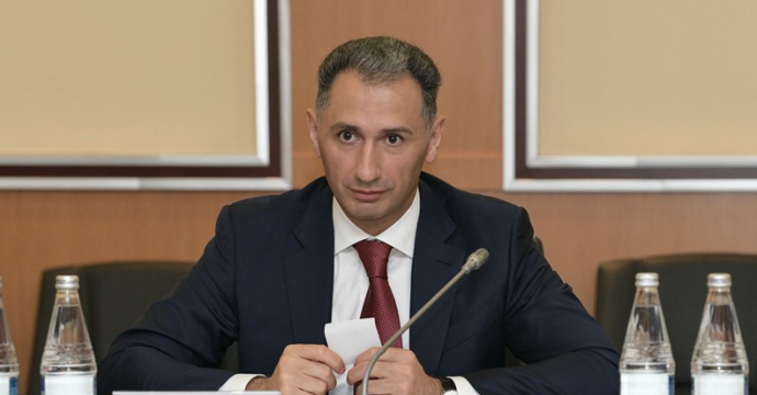 Rəşad Nəbiyev: Bizim məqsədimiz taksilərin deyil, taksi gedişlərinin sayını azaltmaqdır