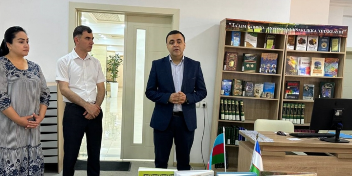 Səmərqənd mərkəzi kitabxanasına Azərbaycana dair zəngin kitab kolleksiyası hədiyyə edilib