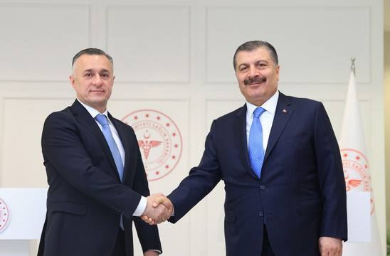 Səhiyyə naziri Teymur Musayev türkiyəli həmkarını təbrik edib