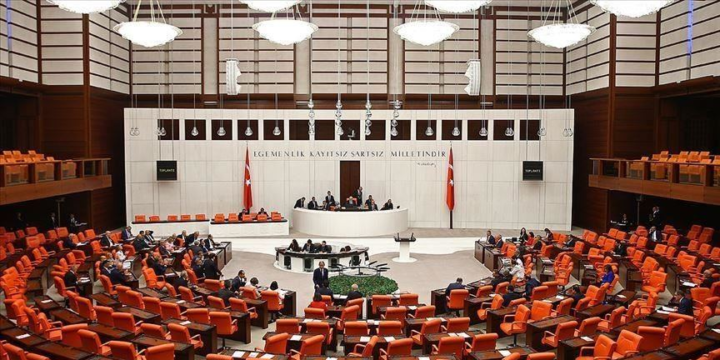 Bu gün Türkiyə parlamentinin yeni sədri seçiləcək