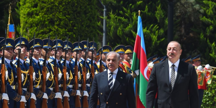 Pakistanın Baş naziri Məhəmməd Şahbaz Şərifin rəsmi qarşılanma mərasimi olub