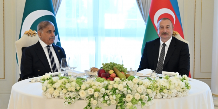 Azərbaycan Prezidentinin adından Pakistanın Baş nazirinin şərəfinə rəsmi lanç verilib